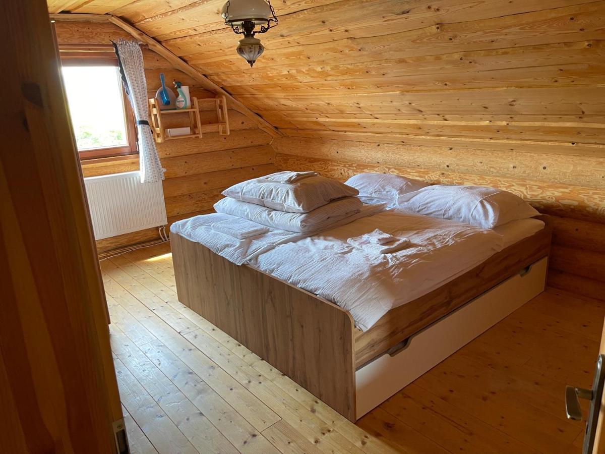 Trinity Log Cabin Wellness Resort Štrba 外观 照片