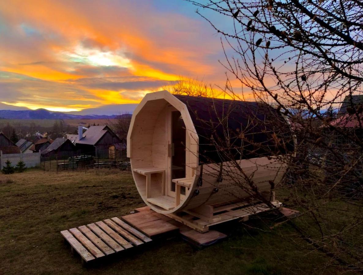 Trinity Log Cabin Wellness Resort Štrba 外观 照片